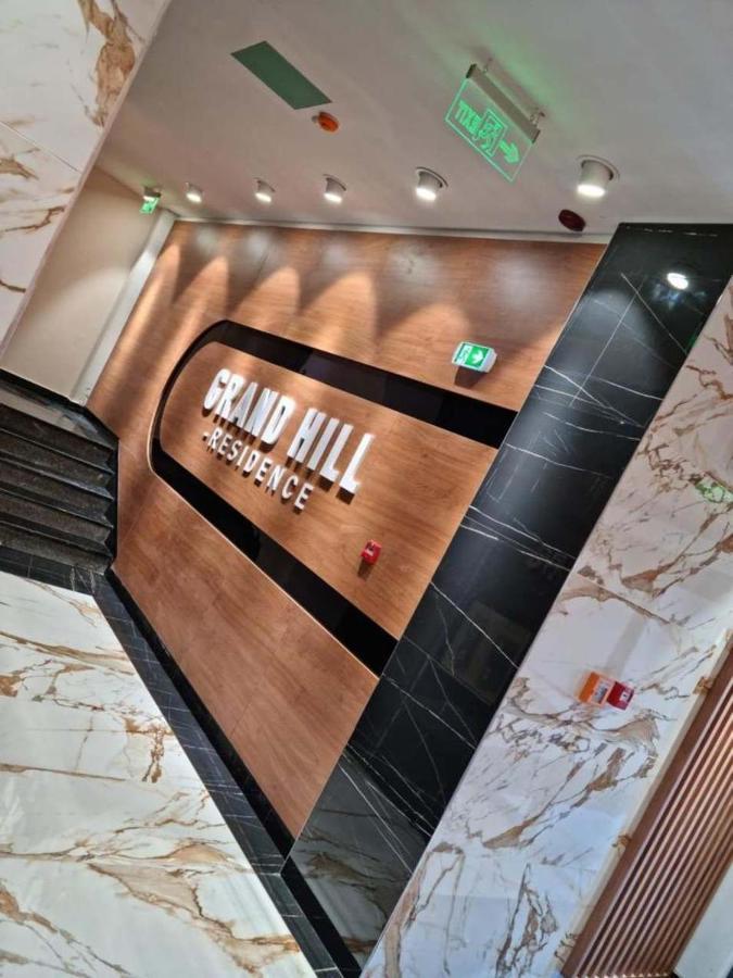 Апартаменти Dreamhill1 Орадя Екстер'єр фото